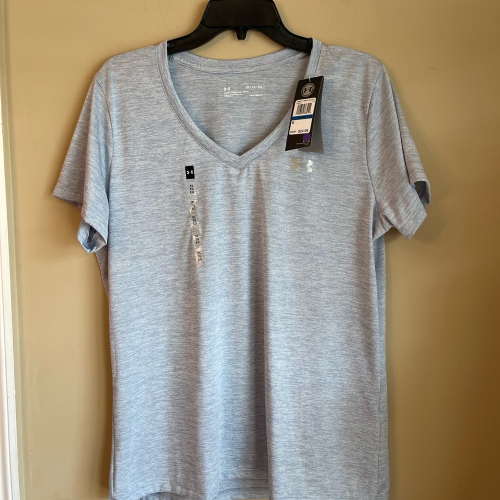 Women’s Under Armour Loose Gear V-Neck Tee XL